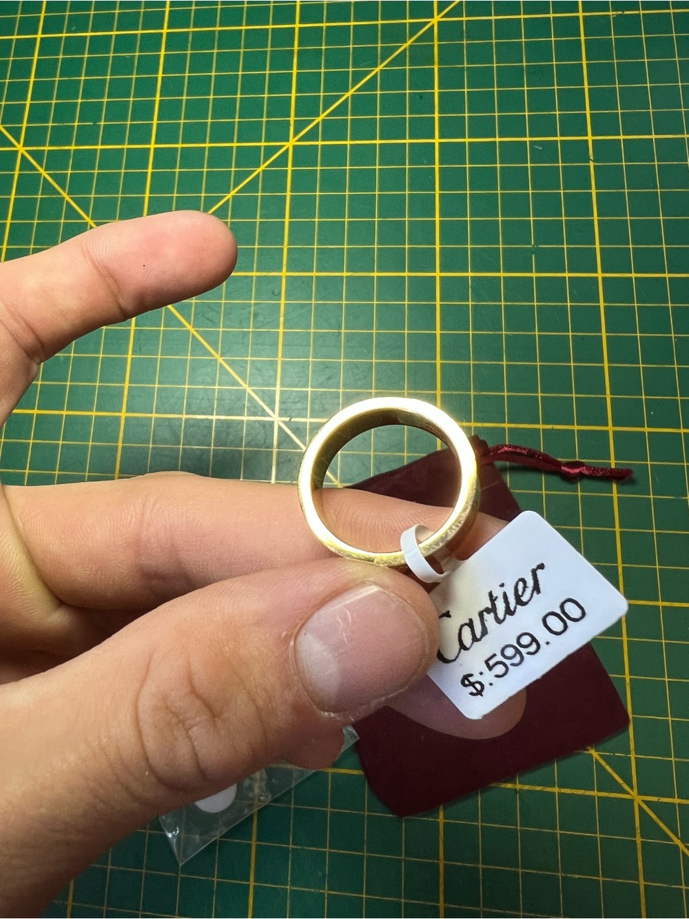 Gold Cartier love diamond ring 750 - Picture 3 of 16